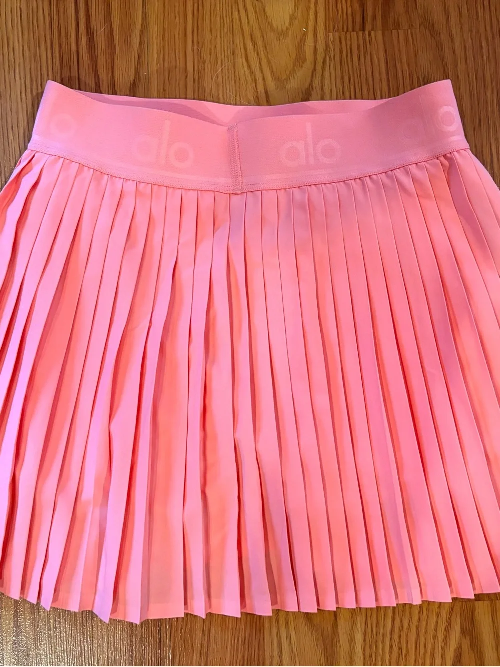 Alo Aces Tennis Skirt XS in Pink Lemonade